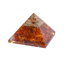 Naložite sliko v pregledovalnik galerije, orgonit piramida zaščita zascita elektromagnetno sevanje orgonit piramida karneol spirala kristali poldragi kamni piramide piramida moč moc drevo življenja piramida drevo zivljenja orgonit elektrosmog