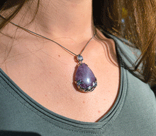 Naložite sliko v pregledovalnik galerije, ametist obesek nakit kristali poldragi kamni kristal ametist talisman za zascito kristaloterapija modni nakit damski nakit iz ametista