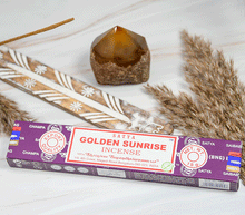 Naložite sliko v pregledovalnik galerije, Satya Sai Baba Golden Sunrise dišeče palčke Satya disece palcke dišave Satya Golden Sunrise disave kadila meditiranje duhovnost dišeče palčke Sai baba sproscanje disave za dom meditacija dišave Satya