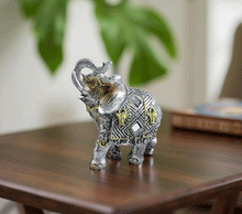 Naložite sliko v pregledovalnik galerije, kip slon kipec slonček figura slon obilje blagostanje simbol sreče sloncek rilec navzgor slon dvignjen rilec bogastvo slon dekoracija za srečo sreča slon dom
