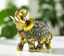 Naložite sliko v pregledovalnik galerije, kip slon kipec slonček figura slon obilje blagostanje simbol sreče sloncek rilec navzgor slon dvignjen rilec bogastvo slon dekoracija za srečo sreča slon dom