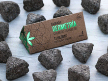 Naložite sliko v pregledovalnik galerije, kadilo dišava kadilo sagrada madre geometria piramida kadilo disava za dom dišava za prostor naravno kadilo