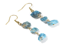 Naložite sliko v pregledovalnik galerije, viseči uhani viseci uhani uhani iz kristalov nakit iz kristalov viseci uhani iz poldragih kamnov apatit