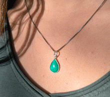 Naložite sliko v pregledovalnik galerije, srebrni obesek 925 malahit nakit kristal srebro 925 malahit zenski nakit modni nakit kristali obesek kristali poldragi kamni talisman