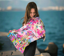 Naložite sliko v pregledovalnik galerije, obojestranski ženski šal poletni šali modni sal pisani sali cvetlice prehodni sal viskoza svila barvit ženski šali moda udoben šal mehek obojestranski sal jesenski šal cvetlični ženski šal moda