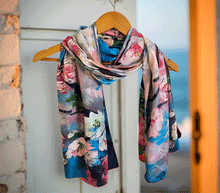 Naložite sliko v pregledovalnik galerije, obojestranski ženski šal poletni šali modni sal pisani sali cvetlice prehodni sal viskoza svila barvit ženski šali moda udoben šal mehek obojestranski sal jesenski šal cvetlični ženski šal