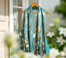 Naložite sliko v pregledovalnik galerije, obojestranski ženski šal poletni šali modni sal pisani sali cvetlice prehodni sal viskoza svila barvit ženski šali moda udoben šal mehek obojestranski sal jesenski šal cvetlični ženski šal