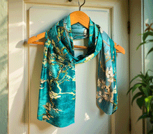 Naložite sliko v pregledovalnik galerije, obojestranski ženski šal poletni šali modni sal pisani sali cvetlice prehodni sal viskoza svila barvit ženski šali moda udoben šal mehek obojestranski sal jesenski šal cvetlični ženski šal