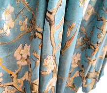 Naložite sliko v pregledovalnik galerije, obojestranski ženski šal poletni šali modni sal pisani sali cvetlice prehodni sal viskoza svila barvit ženski šali moda udoben šal mehek obojestranski sal jesenski šal cvetlični ženski šal