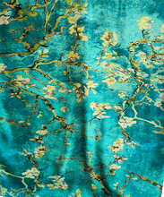 Naložite sliko v pregledovalnik galerije, obojestranski ženski šal poletni šali modni sal pisani sali cvetlice prehodni sal viskoza svila barvit ženski šali moda udoben šal mehek obojestranski sal jesenski šal cvetlični ženski šal