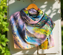 Naložite sliko v pregledovalnik galerije, obojestranski ženski šal poletni šali modni sal pisani sali cvetlice prehodni sal viskoza svila barvit ženski šali moda udoben šal mehek obojestranski sal jesenski šal cvetlični ženski šal sivka