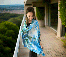 Naložite sliko v pregledovalnik galerije, obojestranski ženski šal poletni šali modni sal pisani sali cvetlice prehodni sal viskoza svila barvit ženski šali moda udoben šal mehek obojestranski sal jesenski šal cvetlični ženski šal poletni šal