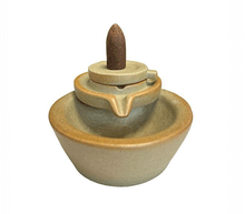 Naložite sliko v pregledovalnik galerije, dimna fontana backflow backflow podstavek za disece stozce dimna fontana backflow stojalo za dišeče stožce stojalo za kadila podstavek za dišeče stožce backflow vzratna dimna fontana stojalo za disece stozce backflow stojalo za stožce podstavek za disece palcke