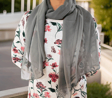 Naložite sliko v pregledovalnik galerije, šal šali ženski šali poletni šali prehodni šali modni dodatki svila viskoza enobarvni šali modni sal zenski sal