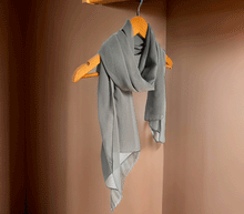 Naložite sliko v pregledovalnik galerije, šal šali ženski šali poletni šali prehodni šali modni dodatki svila viskoza enobarvni šali modni sal zenski sal