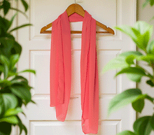 Naložite sliko v pregledovalnik galerije, šal šali ženski šali poletni šali prehodni šali modni dodatki svila viskoza enobarvni šali enobarven šal sal enobarven lahek sal viskoza svila sal naravni material