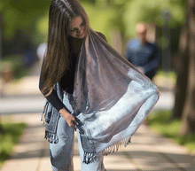 Naložite sliko v pregledovalnik galerije, sal sali šal šali pasmina pašmina ženski šali modni šali zenski sal bombaž viskoza šali lepota mehko jesenski šal zimski šal prehodni šal poletni šali topel sal naravni materiali siva