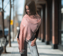 Naložite sliko v pregledovalnik galerije, sal sali šal šali pasmina pašmina ženski šali modni šali zenski sal bombaž viskoza šali lepota mehko jesenski šal zimski šal prehodni šal poletni šali vzorci roza