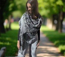 Naložite sliko v pregledovalnik galerije, sal sali šal šali pasmina pašmina ženski šali modni šali zenski sal bombaž viskoza šali lepota mehko jesenski šal zimski šal prehodni šal poletni šali naravni materiali blescice bleščice svetlikajoč