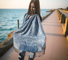 Naložite sliko v pregledovalnik galerije, sal sali šal šali pasmina pašmina ženski šali modni šali zenski sal bombaž viskoza šali lepota mehko jesenski šal zimski šal prehodni šal poletni šali naravni materiali blescice bleščice svetlikajoč