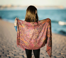 Naložite sliko v pregledovalnik galerije, sal sali šal crazy šali pasmina pašmina ženski šali modni šali zenski sal bombaž viskoza šali lepota mehko jesenski šal zimski šal prehodni šal poletni šali rdeča oranžna naravni materiali good vibes