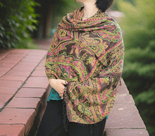 Naložite sliko v pregledovalnik galerije, sal sali šal crazy šali pasmina pašmina ženski šali modni šali zenski sal bombaž viskoza šali lepota mehko jesenski šal zimski šal prehodni šal poletni šali črna zelena
vzorci naravni materiali good vibes