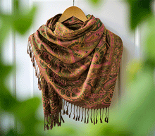 Naložite sliko v pregledovalnik galerije, sal sali šal crazy šali pasmina pašmina ženski šali modni šali zenski sal bombaž viskoza šali lepota mehko jesenski šal zimski šal prehodni šal poletni šali rjava zelena
vzorci naravni materiali good vibes