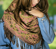 Naložite sliko v pregledovalnik galerije, sal sali šal crazy šali pasmina pašmina ženski šali modni šali zenski sal bombaž viskoza šali lepota mehko jesenski šal zimski šal prehodni šal poletni šali rjava zelena
vzorci naravni materiali good vibes