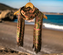 Naložite sliko v pregledovalnik galerije, sal sali šal crazy šali pasmina pašmina ženski šali modni šali zenski sal bombaž viskoza šali lepota mehko jesenski šal zimski šal prehodni šal poletni šali rjava zelena
vzorci naravni materiali good vibes