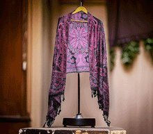 Naložite sliko v pregledovalnik galerije, sal sali šal crazy šali pasmina pašmina ženski šali modni šali zenski sal bombaž viskoza šali lepota mehko jesenski šal zimski šal prehodni šal poletni šali črna roza
vzorci naravni materiali good vibes