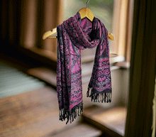 Naložite sliko v pregledovalnik galerije, sal sali šal crazy šali pasmina pašmina ženski šali modni šali zenski sal bombaž viskoza šali lepota mehko jesenski šal zimski šal prehodni šal poletni šali črna roza
vzorci naravni materiali good vibes