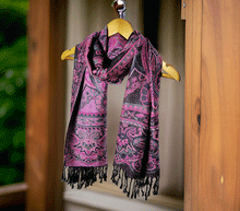 Naložite sliko v pregledovalnik galerije, sal sali šal crazy šali pasmina pašmina ženski šali modni šali zenski sal bombaž viskoza šali lepota mehko jesenski šal zimski šal prehodni šal poletni šali črna roza
vzorci naravni materiali good vibes