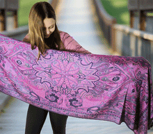 Naložite sliko v pregledovalnik galerije, sal sali šal crazy šali pasmina pašmina ženski šali modni šali zenski sal bombaž viskoza šali lepota mehko jesenski šal zimski šal prehodni šal poletni šali črna roza
vzorci naravni materiali good vibes