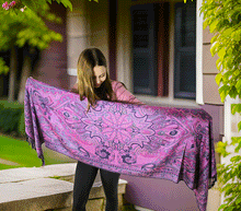 Naložite sliko v pregledovalnik galerije, sal sali šal crazy šali pasmina pašmina ženski šali modni šali zenski sal bombaž viskoza šali lepota mehko jesenski šal zimski šal prehodni šal poletni šali črna roza
vzorci naravni materiali good vibes