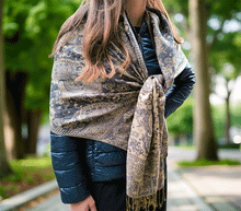 Naložite sliko v pregledovalnik galerije, sal sali šal šali pasmina pašmina ženski šali modni šali zenski sal bombaž viskoza šali lepota mehko jesenski šal zimski šal prehodni šal poletni šali siva bež naravni materiali