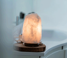 Naložite sliko v pregledovalnik galerije, Himalajska solna lucka naravna oblika astma svetilka elektrosmog solna luc madalbal solna svetilka himalajska solna lučka solna luč bela solna svetilka bela