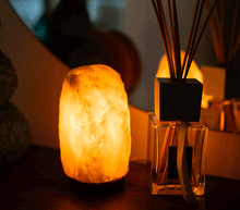 Naložite sliko v pregledovalnik galerije, Himalajska solna lucka naravna oblika astma svetilka elektrosmog solna luc madalbal solna svetilka himalajska solna lučka solna luč solna svetilka