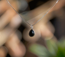 Naložite sliko v pregledovalnik galerije, srebrni obesek 925 oniks nakit kristal srebro 925 oniks zenski nakit modni nakit kristali obesek kristali poldragi kamni talisman