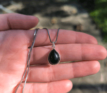 Naložite sliko v pregledovalnik galerije, srebrni obesek 925 oniks nakit kristal srebro 925 oniks zenski nakit modni nakit kristali obesek kristali poldragi kamni talisman