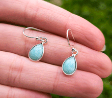 Naložite sliko v pregledovalnik galerije, srebrni zenski uhani 925 amazonit zenski nakit nakit uhani srebro 925 uhani iz kristalov amazonit uhani podragi kamni modni nakit kristali kristalni uhani amazonit uhancki