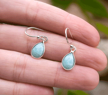Naložite sliko v pregledovalnik galerije, srebrni zenski uhani 925 amazonit zenski nakit nakit uhani srebro 925 uhani iz kristalov amazonit uhani podragi kamni modni nakit kristali kristalni uhani amazonit uhancki