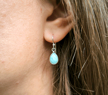 Naložite sliko v pregledovalnik galerije, srebrni zenski uhani 925 amazonit zenski nakit nakit uhani srebro 925 uhani iz kristalov amazonit uhani podragi kamni modni nakit kristali kristalni uhani amazonit uhancki