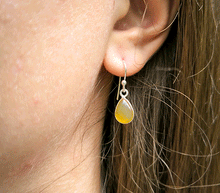 Naložite sliko v pregledovalnik galerije, srebrni zenski uhani 925 karneol zenski nakit nakit uhani srebro 925 uhani iz kristalov karneol uhani podragi kamni modni nakit kristali kristalni uhani karneol uhancki