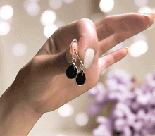 Naložite sliko v pregledovalnik galerije, srebrni ženski viseči uhani 925 črni turmalin zenski nakit nakit viseci uhani srebro 925 uhani iz kristalov crni turmalin srebrni uhani podragi kamni modni nakit kristali srebrni kristalni uhani črni turmalin uhancki talisman za zaščito