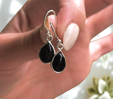 Naložite sliko v pregledovalnik galerije, srebrni ženski viseči uhani 925 črni turmalin zenski nakit nakit viseci uhani srebro 925 uhani iz kristalov crni turmalin srebrni uhani podragi kamni modni nakit kristali srebrni kristalni uhani črni turmalin uhancki talisman za zaščito