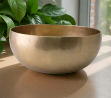 Naložite sliko v pregledovalnik galerije, tibetanska pojoča posoda pojoča skleda tibetanska pojoca posoda glasbila instrumenti zvocna kopel himalajska pojoca skleda ročno izdelana meditacija sprostitev zvočna kopel pojoče skelde ton D meditacija