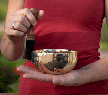 Naložite sliko v pregledovalnik galerije, tibetanska pojoča posoda pojoča skleda tibetanska pojoca posoda roža življenja cvet življenja glasbila instrumenti zvocna kopel tibetanska pojoca skleda cvet zivljenja