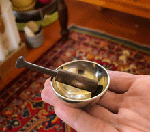 Naložite sliko v pregledovalnik galerije, tibetanska pojoča posoda pojoča skleda tibetanska pojoca posoda glasbila instrumenti zvocna kopel tibetanska pojoca skleda