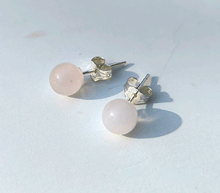 Naložite sliko v pregledovalnik galerije, srebrni ženski uhani 925 roževec zenski nakit nakit uhani srebro 925 uhani iz kristalov rozevec uhani poldragi kamni modni nakit kristali kristalni uhani roževec uhancki talisman za ljubezen