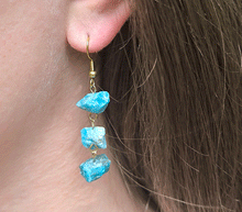 Naložite sliko v pregledovalnik galerije, viseči uhani viseci uhani uhani iz kristalov nakit iz kristalov viseci uhani iz poldragih kamnov apatit viseči uhani